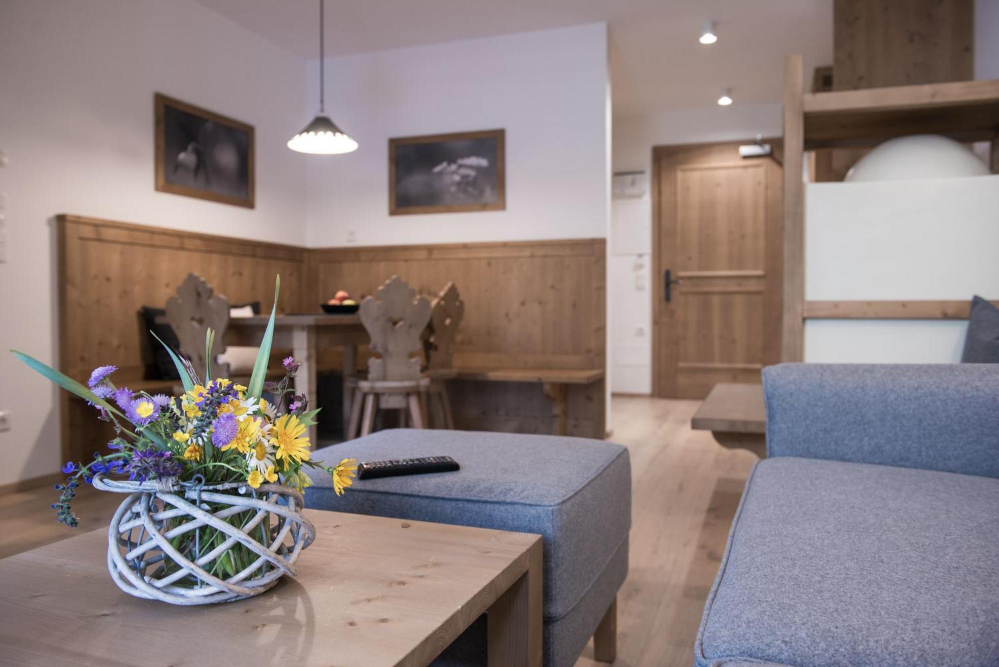 Zin Senfter Residence ซานกานดิโด ภายนอก รูปภาพ